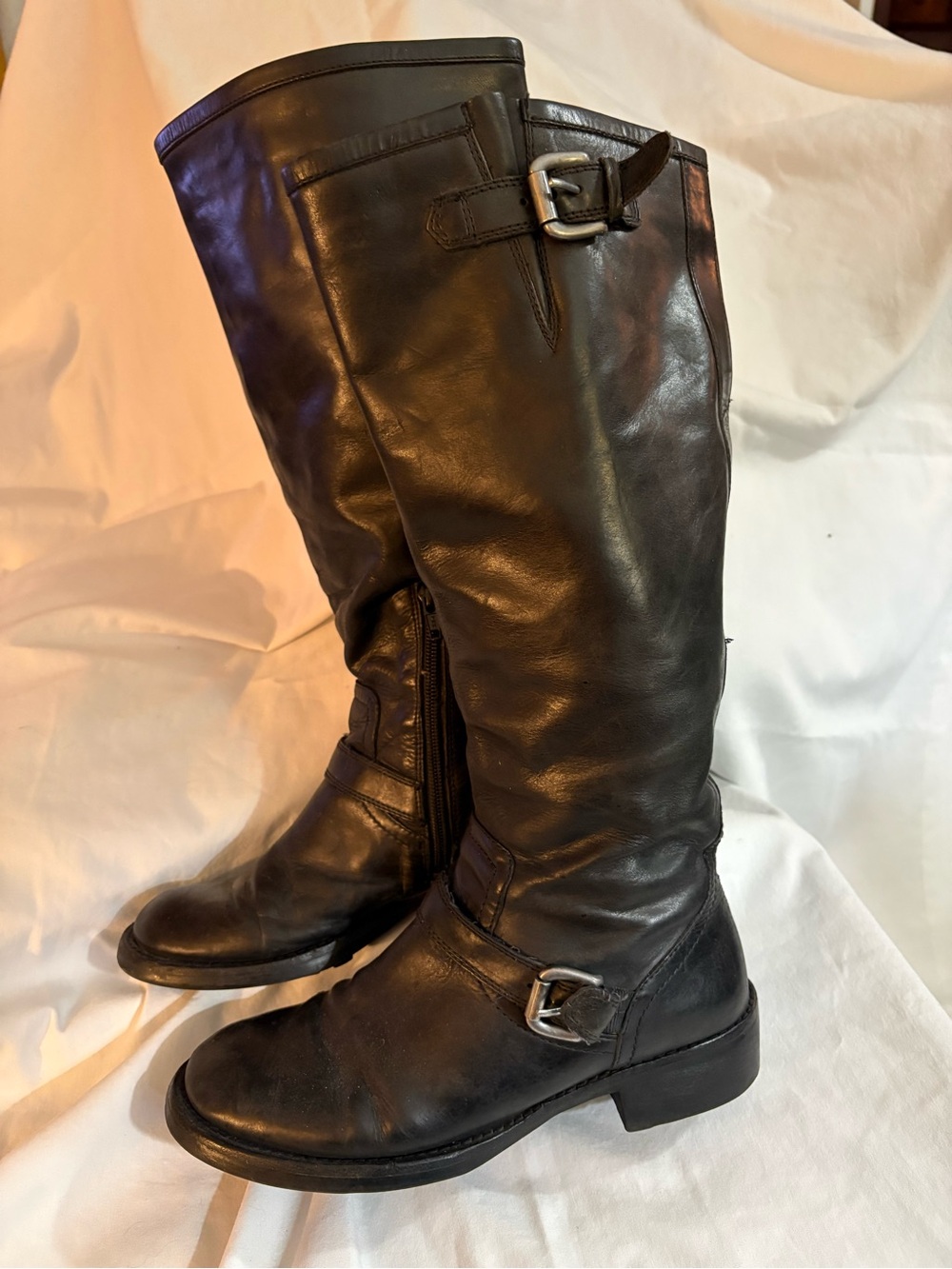 Classic Women's Tall Leather Riding Boots - Black